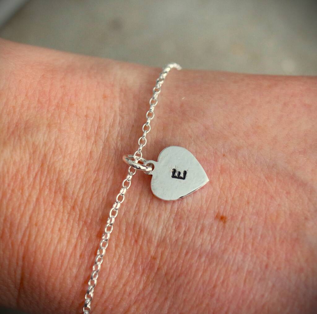 original_heart-charm-bracelet (1)